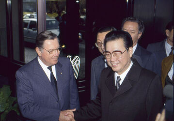 INFARINA SERGIO PRESIDENTE DELLA REPUBBLICA POPOLARE CINESE LI PENG. FOTO RAVAGLI