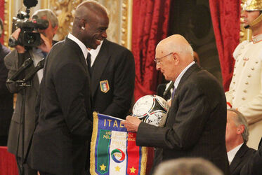 NAZIONALE ITALIANA DA NAPOLITANO NAZIONALE ITALIANA DA NAPOLITANO