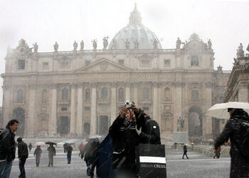 SAN PIETRO NEVE A ROMA