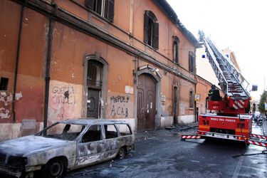 MANIFESTAZIONE INDIGNATOS MANIFESTAZIONE INDIGNATOS