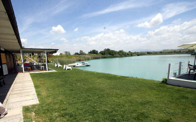 MANIFESTAZIONE CONTRO APERTURA DISCARICA A RIANO MANIFESTAZIONE CONTRO APERTURA DISCARICA A RIANO