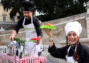 MANIFESTAZIONE OXFAM