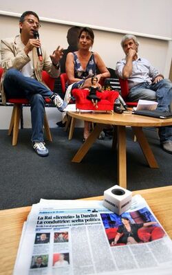 PARLA CON ME PARLA CON ME