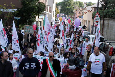 MANIFESTAZIONE DISCARICA RIANO ROMA MANIFESTAZIONE DISCARICA RIANO ROMA