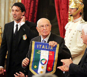NAZIONALE ITALIANA DA NAPOLITANO NAZIONALE ITALIANA DA NAPOLITANO