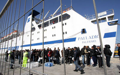 SBARCHI IMMIGRATI A LAMPEDUSA