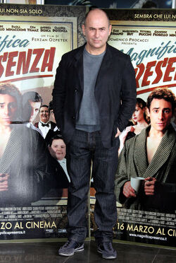 CINEMA MAGNIFICA PRESENZA