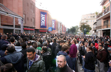 APERTURA TRONY PONTE MILVIO