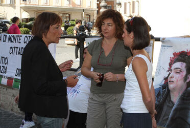 MAN PARENTI VITTIME ABUSI FORZE POLIZIA