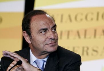 Rome 20th november 2008 Presentazione libro viaggio in un Italia diversa di Bruno Vespa In the picture Bruno Vespa Journalist photo by &copy;AlessandroMeoli StudioFranceschin