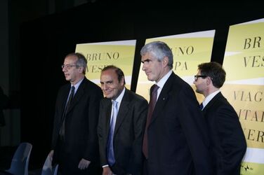 Rome 20th november 2008 Presentazione libro viaggio in un Italia diversa di Bruno Vespa In the picture Pierferdinando Casini Leader UDC photo by ©AlessandroMeoli StudioFranceschin
