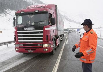 San Bernardino passo innevato