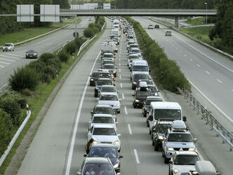 Lugano Nord code sull autostrada