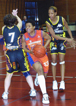Basket femminile Star Gordola Martigny