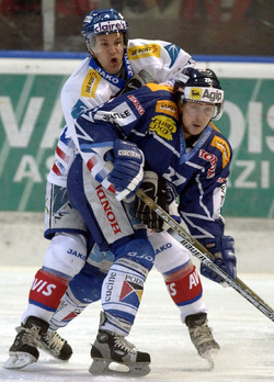 Hockey LNA HC Ambri Piotta Kloten Flyers