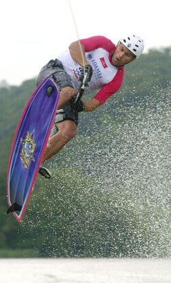 Wakeboard Slide gare acrobatiche ad Agno Wakeboard Slide gare acrobatiche ad Agno