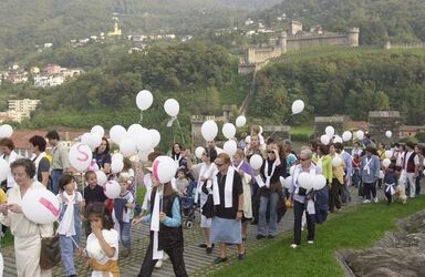 Bellinzona marcia silenziosa Bellinzona marcia silenziosa
