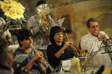 Balerna tradizione Banda Natalina