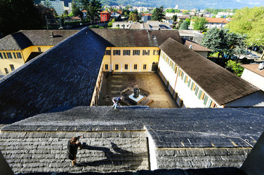 Bellinzona manutenzione tetti in Piode Madonna delle Grazie