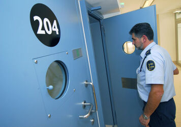 Cadro carcere giudiziario Farera