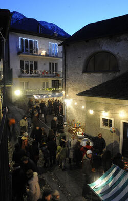 Vira Gambarogno inaugurazione presepi e mercatino natalizio