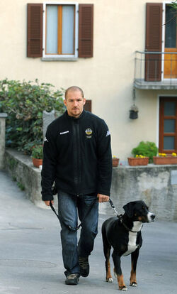 24.10. 2.011 Hockey Steve Hirschi