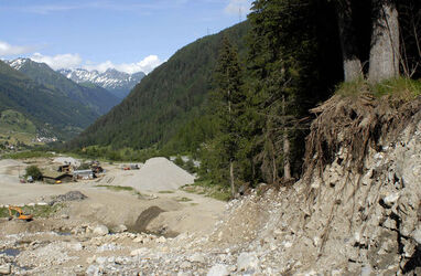 Ronco cava frantumazione sassi