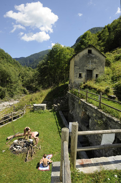 Craveggia rovine bagni termali