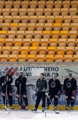Hockey primo allenamento di Kent Ruhnke