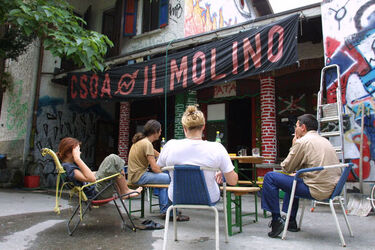 Autogestiti interviste e visita al Centro Al Molino