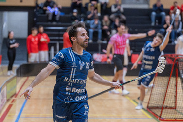 Unihockey campionato LNB playoff 1 4 finale gara 4 Regazzi Verbano UH Thun