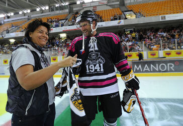 Hockey HC Lugano primo allenamento sul ghiaccio