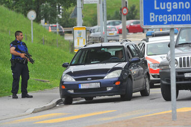 Savosa posto di blocco e controlli Polizia Cantonale