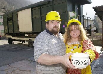 Malvaglia presentazione carro di carnevale