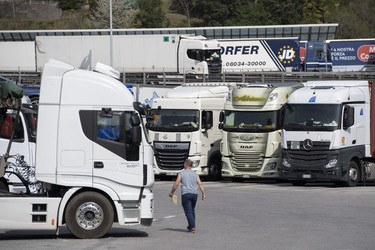 Chiasso controlli al valico doganale Chiasso controlli al valico doganale
