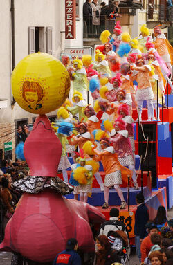 Biasca carnevale corteo mascherato