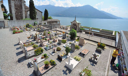 Brissago cimitero dove verrà posta Nella Martinetti Brissago cimitero dove verrà posta Nella Martinetti