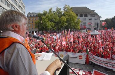 Zurigo manifestazione UNIA OCST