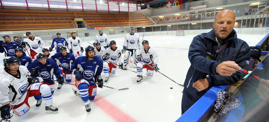 Hockey primo allenamento HC Ambri Piotta Hockey primo allenamento HC Ambri Piotta