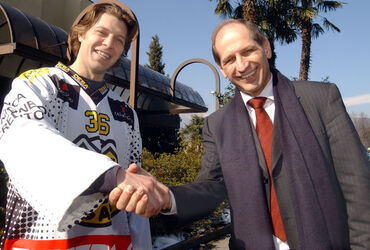 Hockey LNA nuovo straniero HC Lugano Hockey LNA nuovo straniero HC Lugano