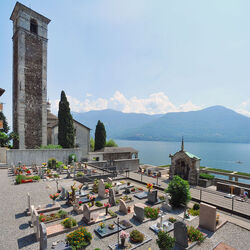 Brissago cimitero dove verrà posta Nella Martinetti Brissago cimitero dove verrà posta Nella Martinetti