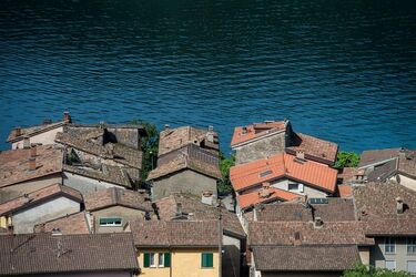 BIssone paese