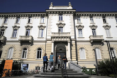 Lugano USI esterni edificio principale