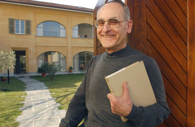 Personaggio Don Galli