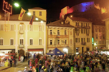 Bellinzona illuminazione citta per carnevale rabadan