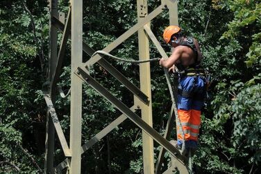 Balerna conclusione lavori nuova linea da 50 kV AGE SA