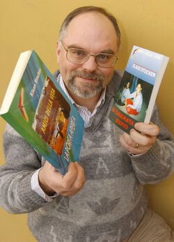 Stabio libro La porta aperta di Klaus Stocker Stabio libro La porta aperta di Klaus Stocker