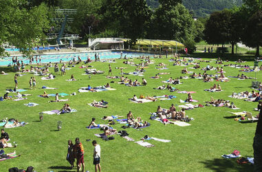 Senza titoloPiscina
