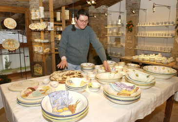 Riva San Vitale ceramiche Atelier laboratorio La Linea