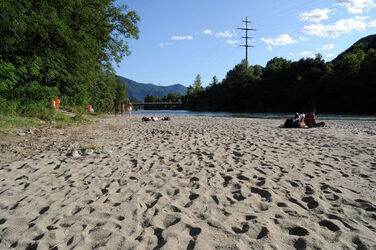 Arbedo strutture alla spiaggetta della McJoe Sagl